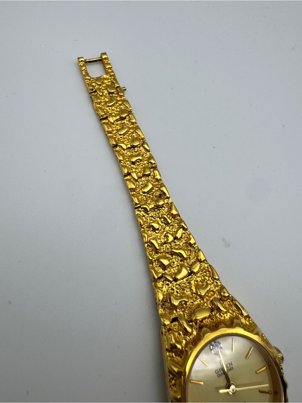 Vintage Gruen gold-tone quartz wristwatch - Picture 4 of 8